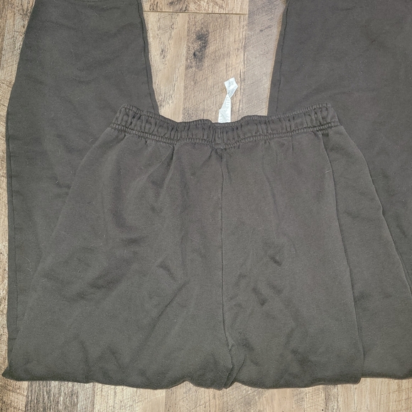 ALO Yoga Brown Pants - Picture 4 of 4